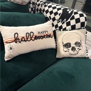Halloween Decorative Pillow Set - White and Black